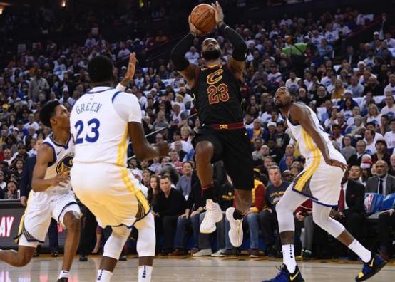  克莱蒙主场险胜兰斯上演保级关键战役